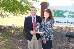 York Electric CEO Paul Basha, left, with enlightensc winner Debbie Threatt